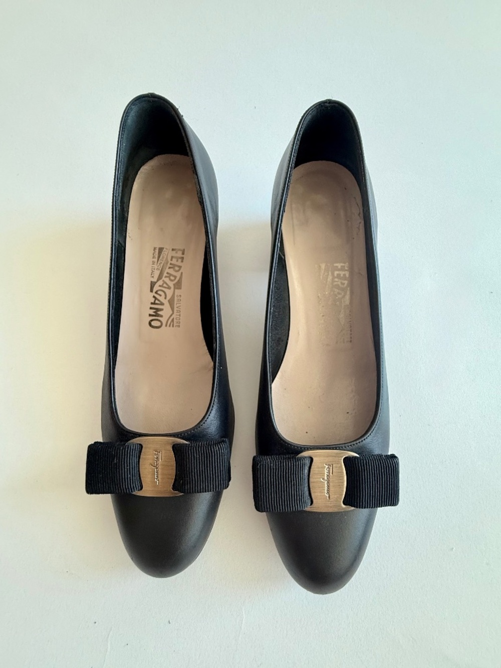 Salvatore Ferragamo Ballerinas Similar items